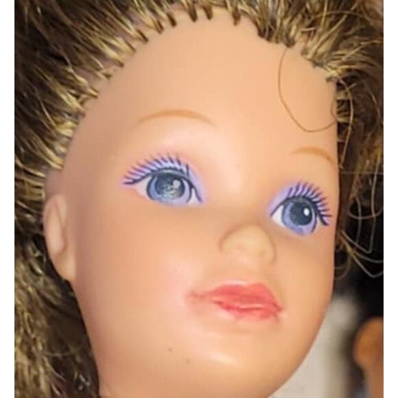 A Vintage Lot of Barbie Body Parts Doll Parts 2 Tatooed Arms Parts Lot 10 - Picture 10 of 13